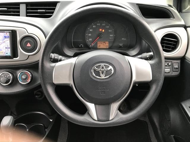 TOYOTA VITZ 2012